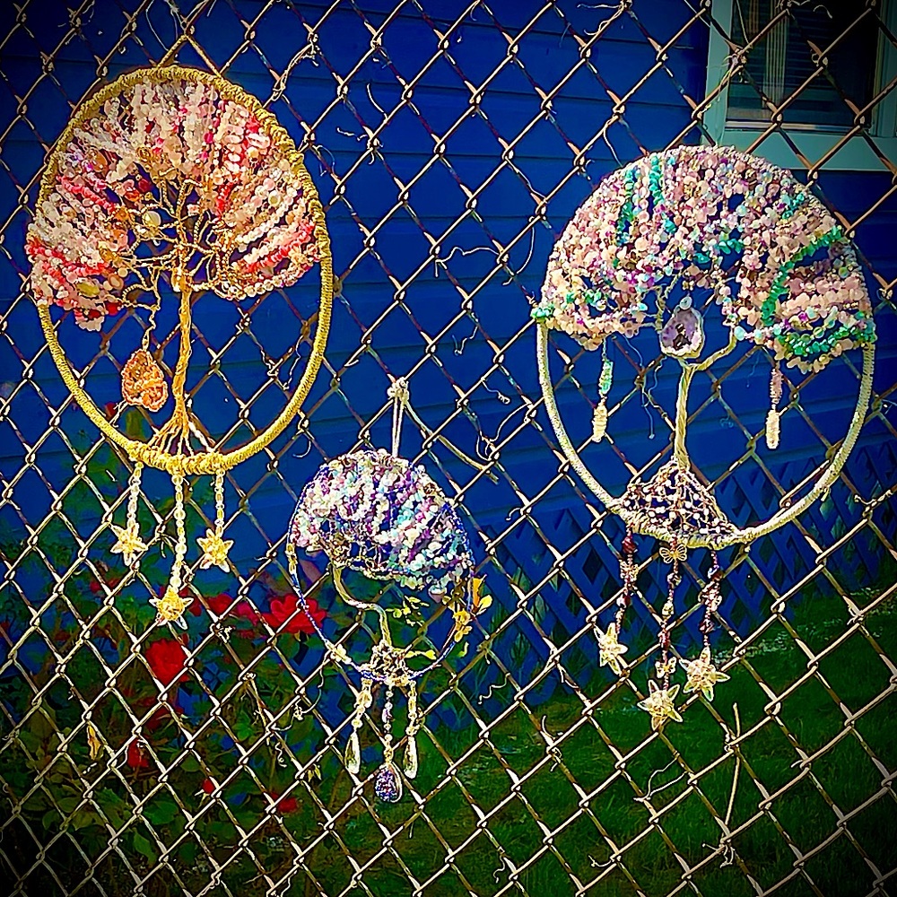 Beautiful, handmade, wire wrapped tree of life.